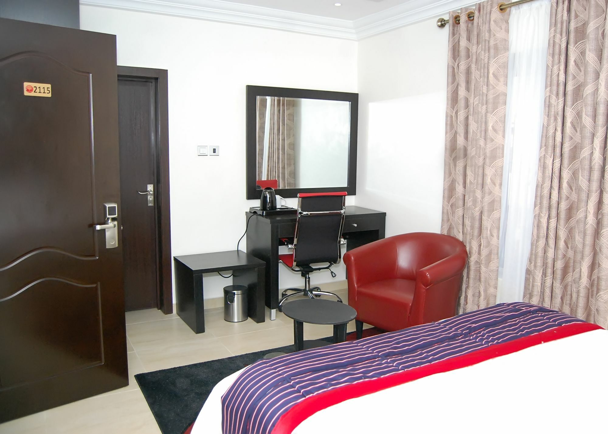The Montrose Hotel Lekki Eksteriør billede