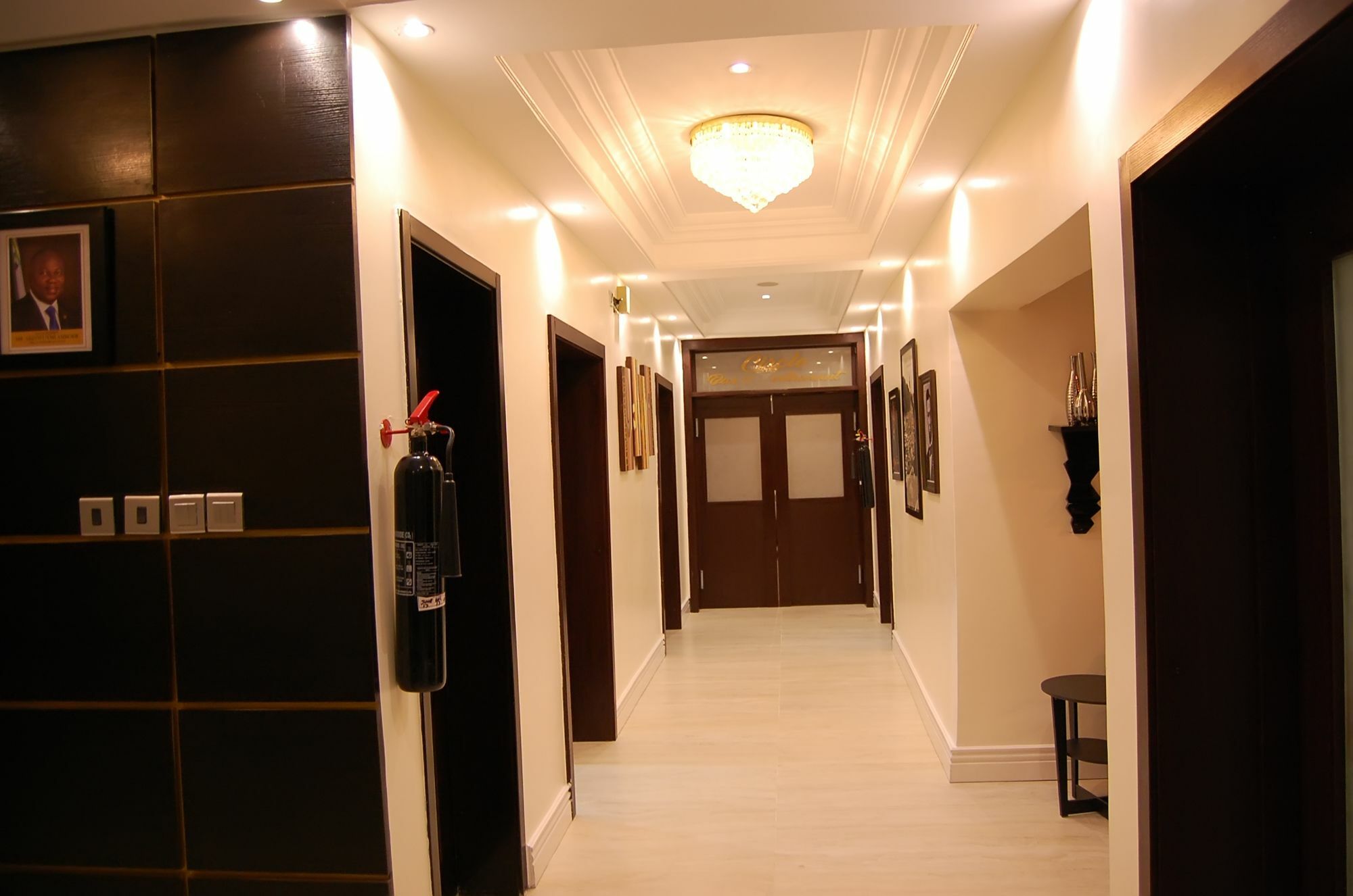 The Montrose Hotel Lekki Eksteriør billede